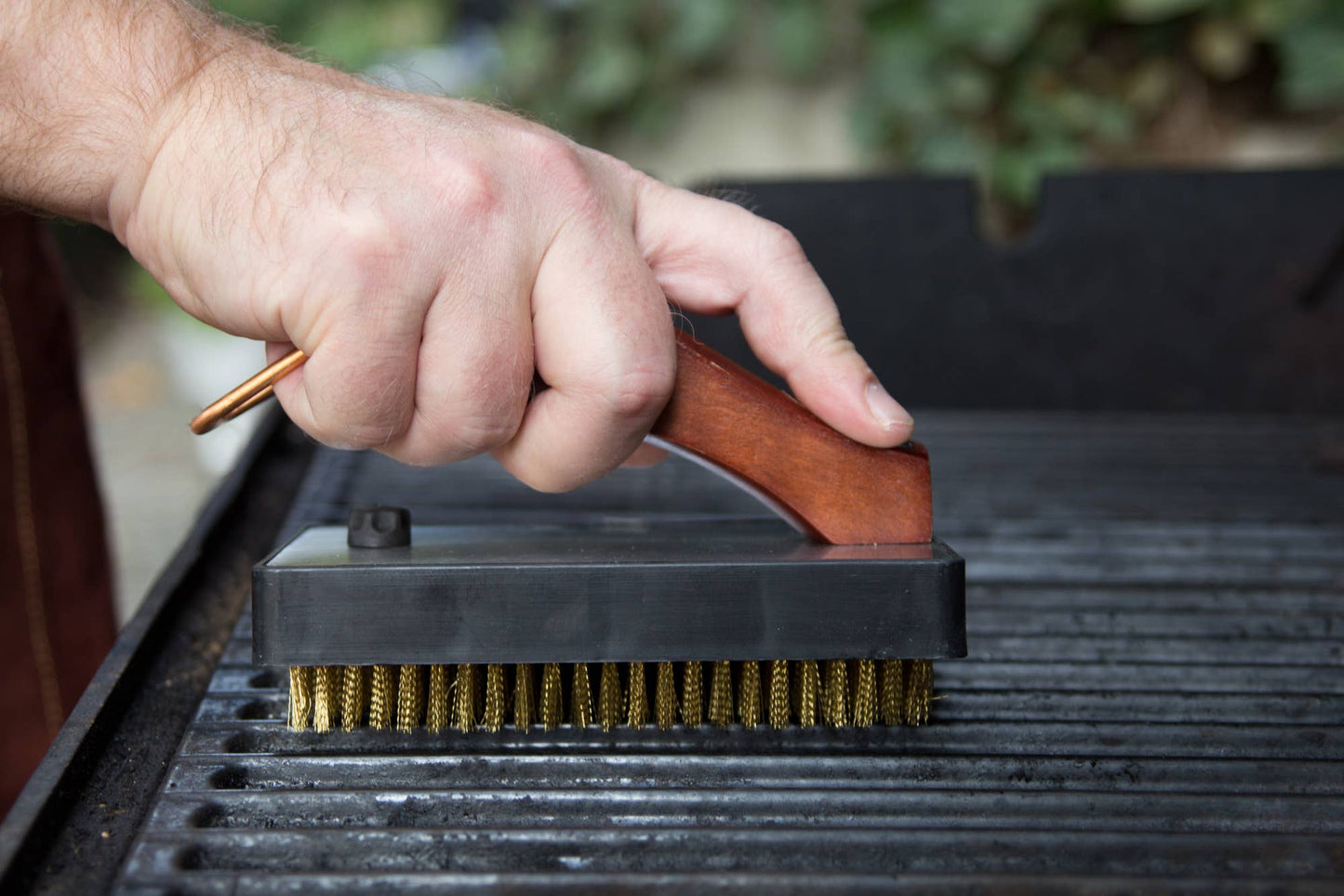 Rosewood Oversized Grill Brush
