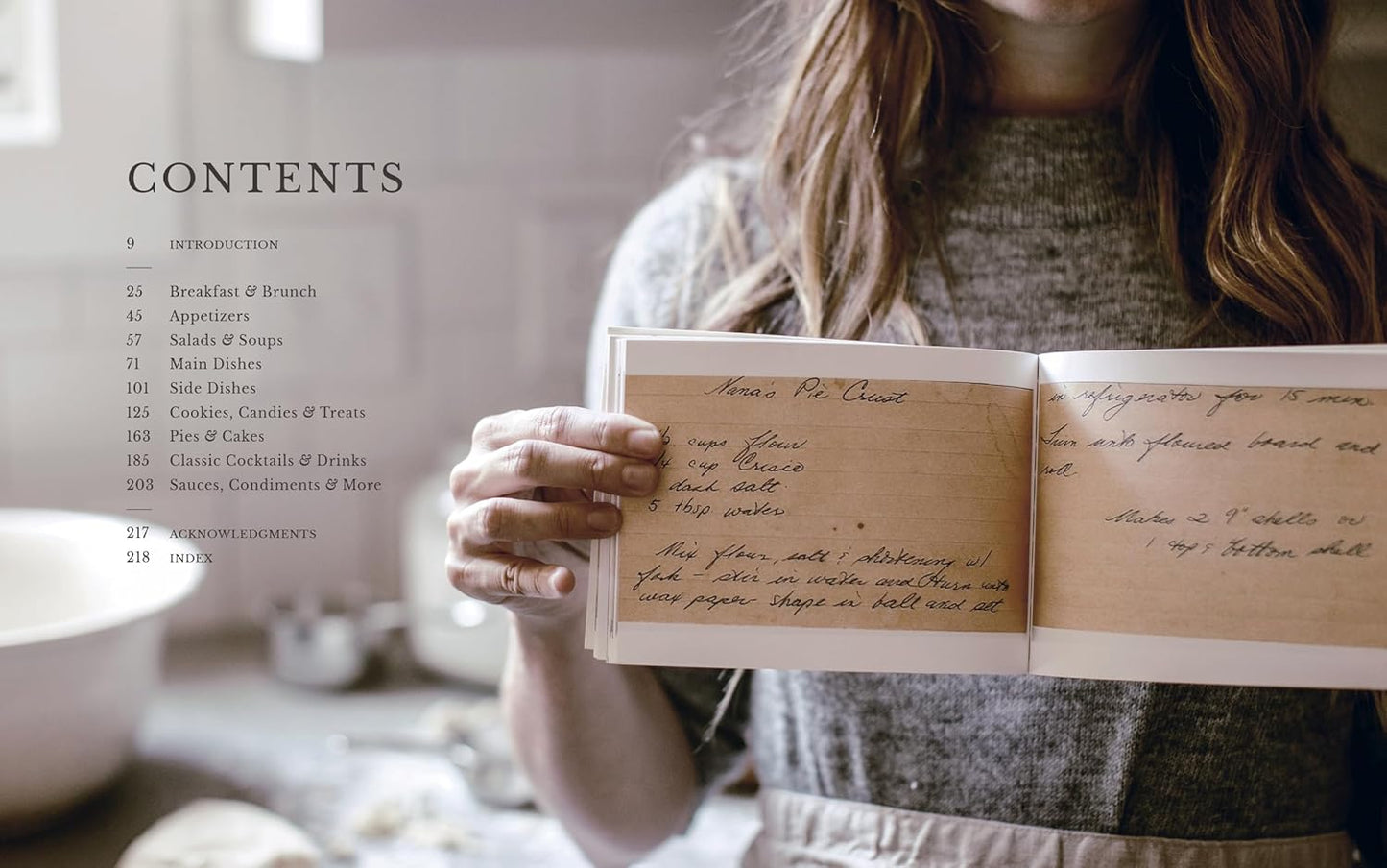 The Heirloomed Kitchen, Made-from-Scratch Recipes to Gather Around for Generations