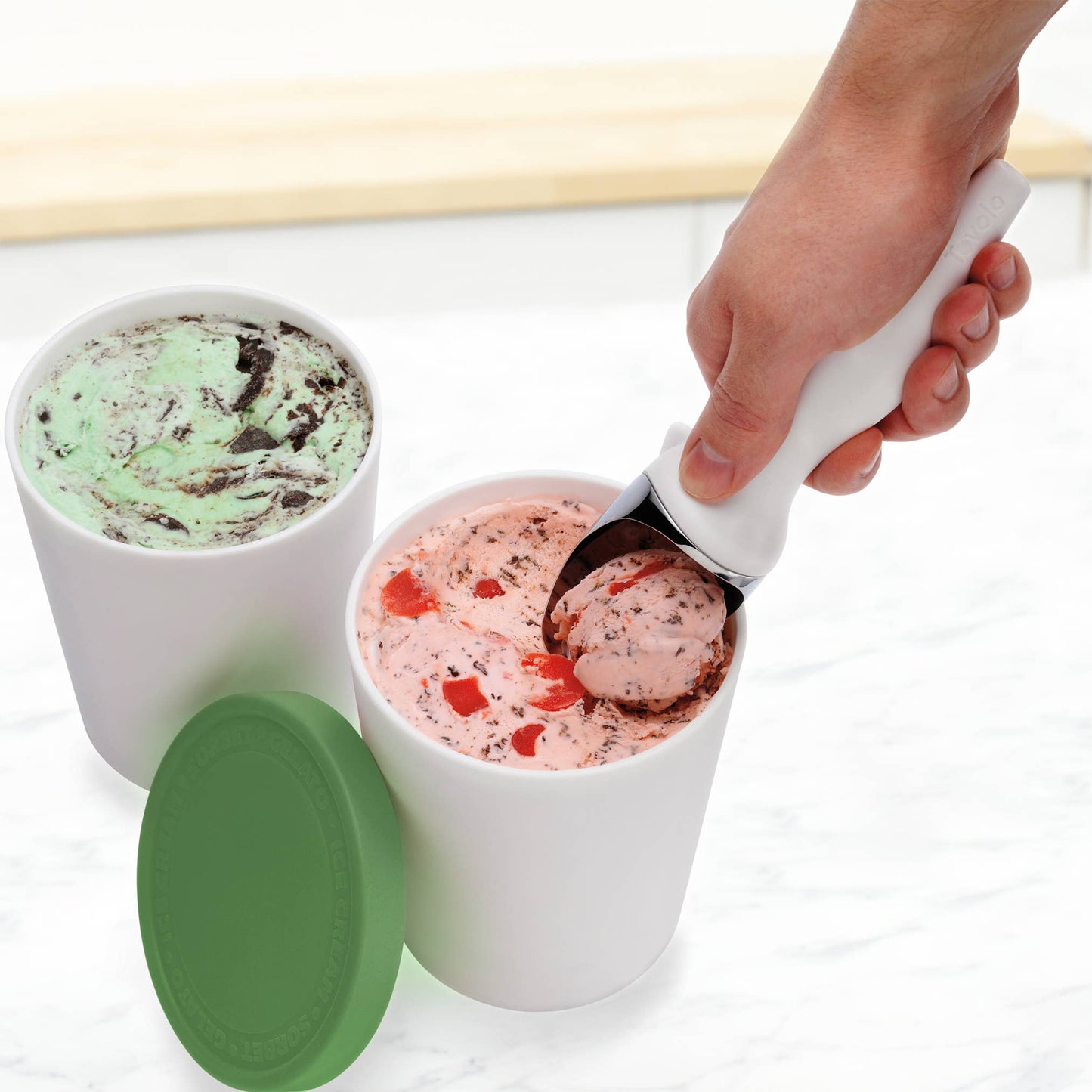 TOVOLO® Sweet Treat Tub 1qt - Pesto
