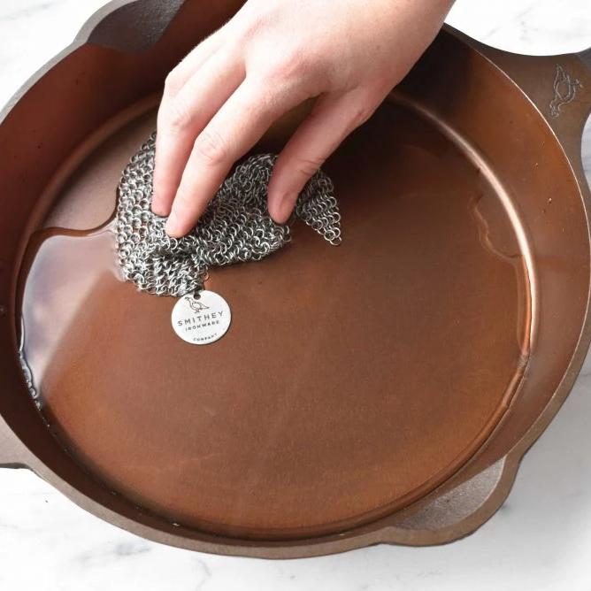 Smithey Ironware Chainmail Scrubber