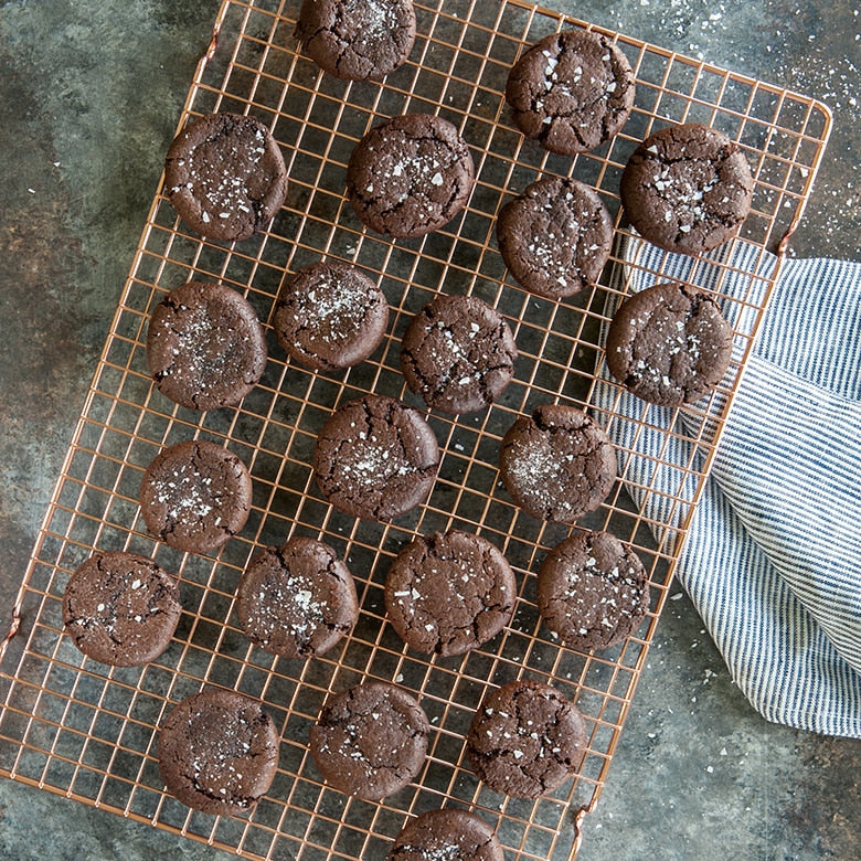 Large Copper-Plated Cooling Rack