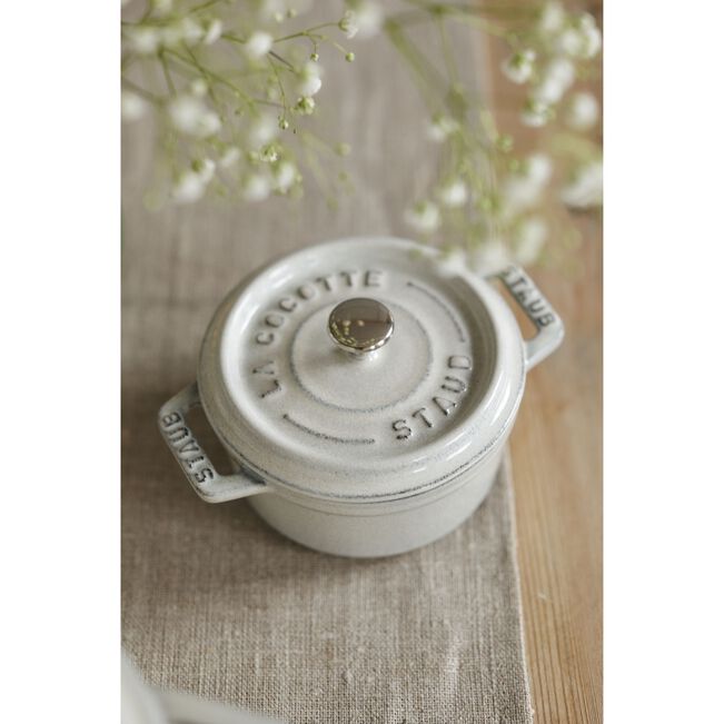 0.275 qt, Mini Round Cocotte, white truffle