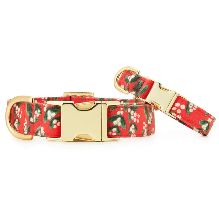 Foggy Dog Mistletoe Dog Collar