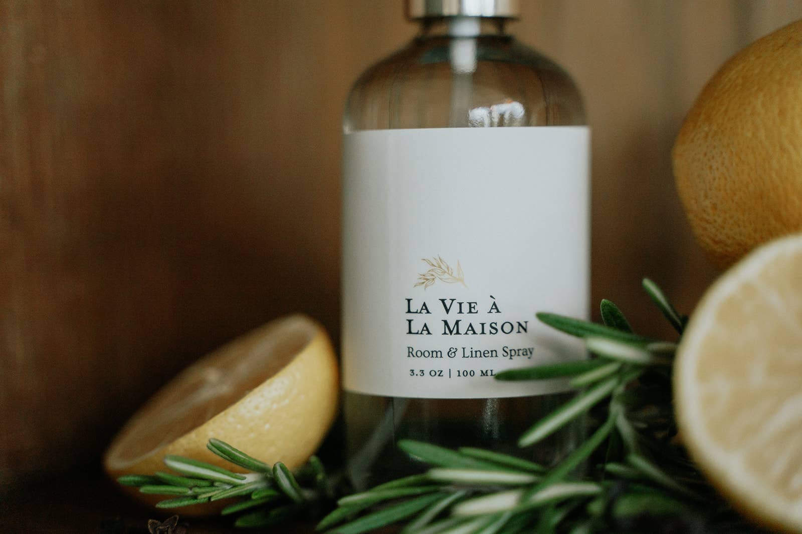 Woodsy Homelife La Vie a la Maison Room & Linen Spray - Thumbnail 5