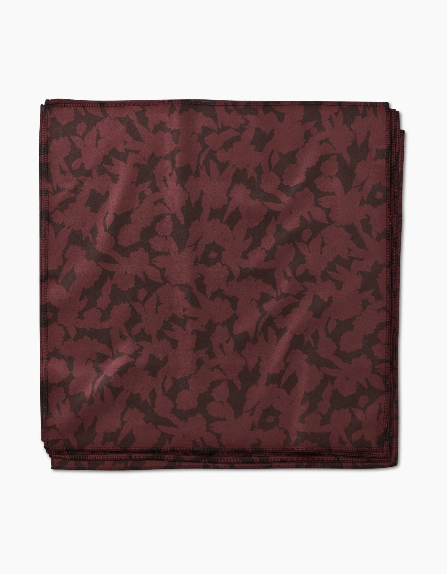 Wild Wood Maroon Dinner Napkin Set