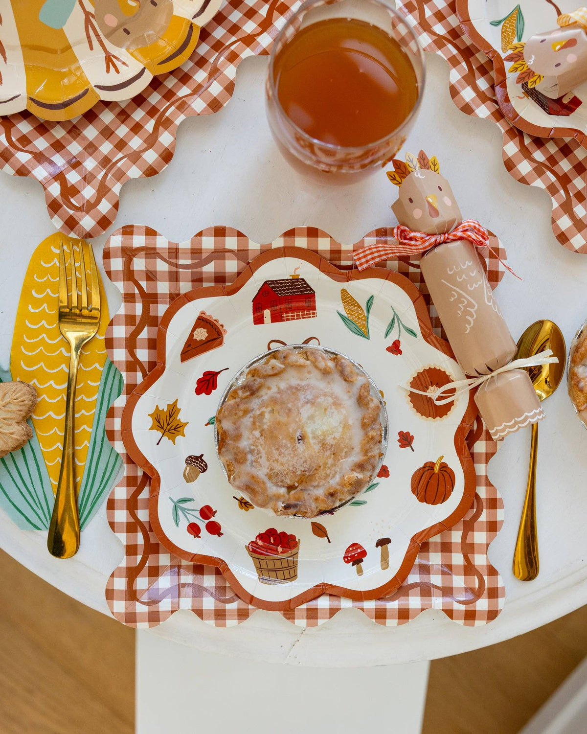 Rust Gingham Scalloped Square Paper Plates