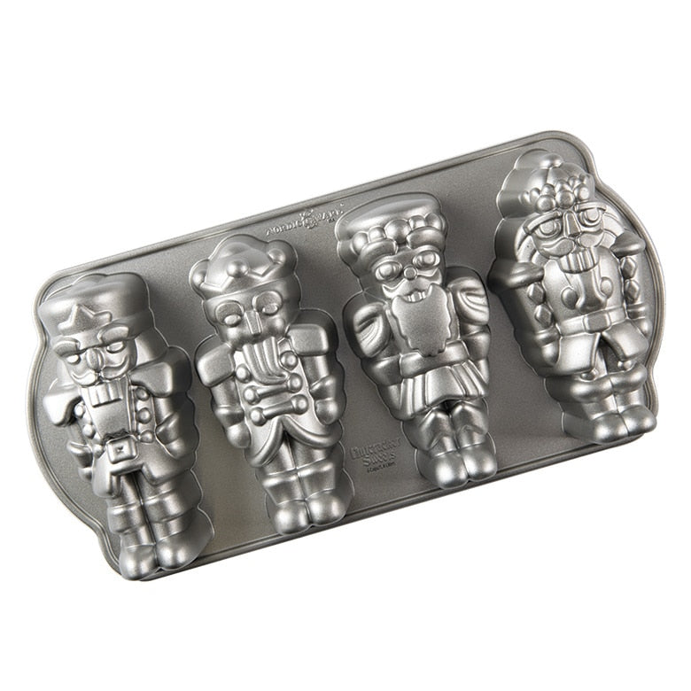 Nutcracker Cakelet Pan