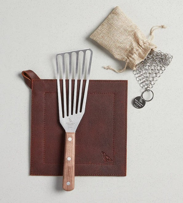 Smithey Ironware Accessory Set