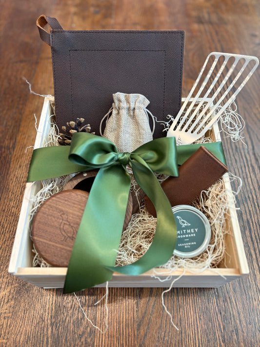 Smithey Ironware Essentials Signature Gift Box — Chef’s Cookware + Flavor Kit