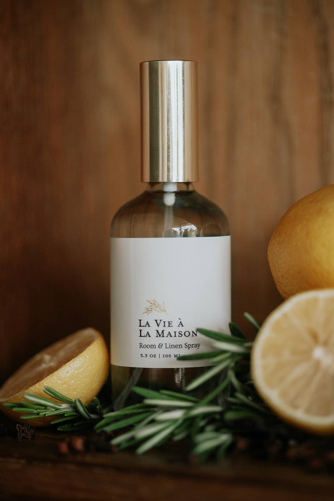 Woodsy Homelife La Vie a la Maison Room & Linen Spray - Thumbnail 2