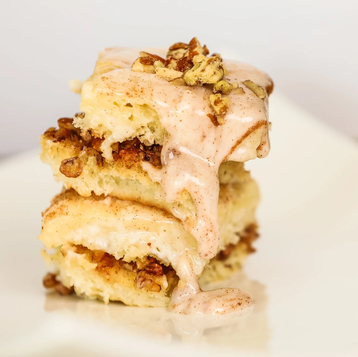 Ladyfingers Gourmet-to-Go Cinnamon Pecan Sweet Rolls