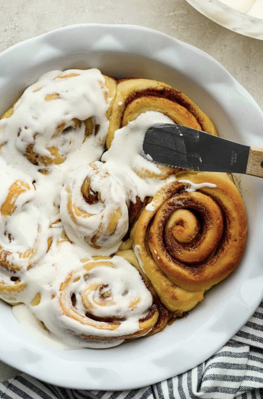 DASH Gourmet-to-Go, Gooey Cinnamon Rolls