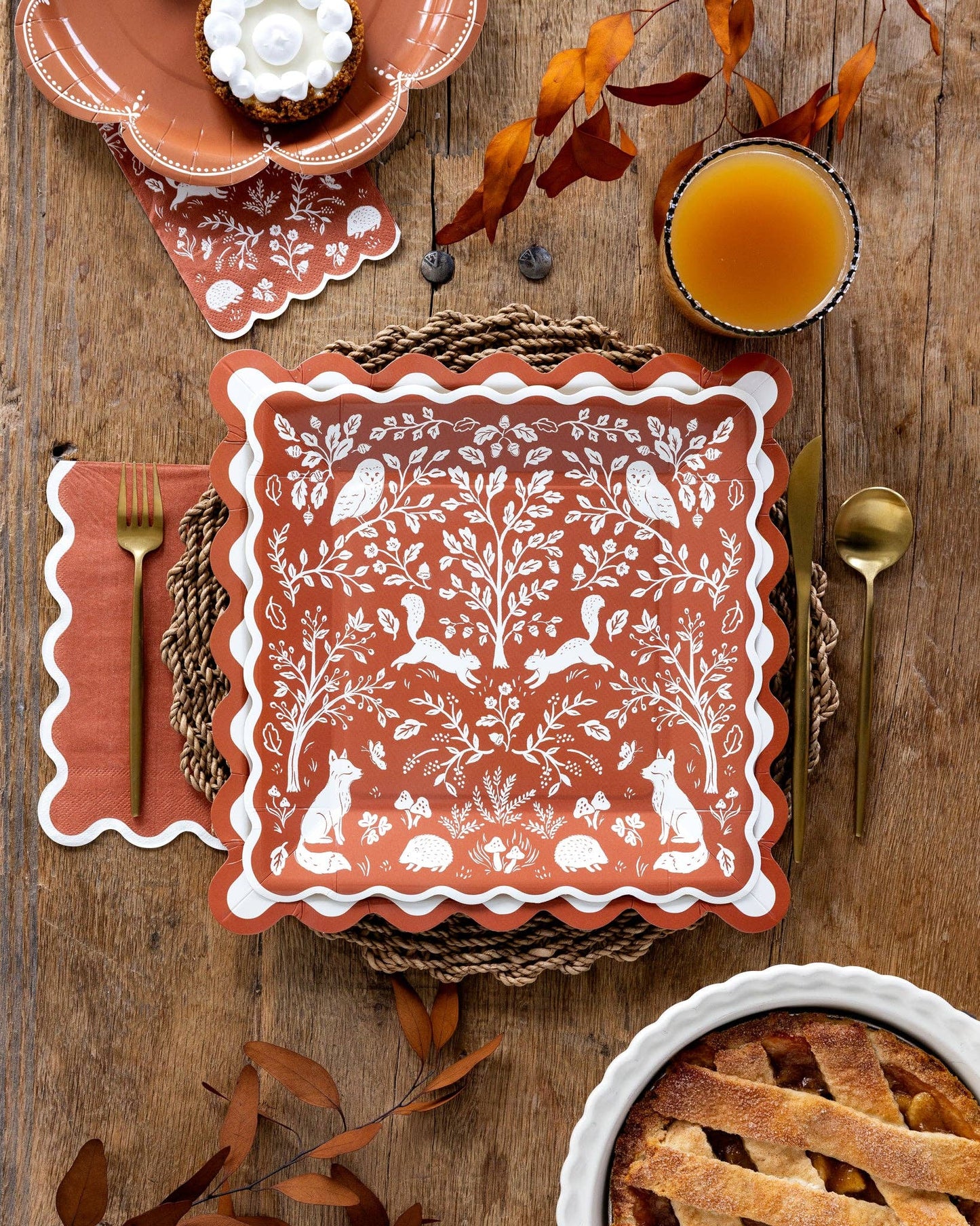 Rust Ric Rac Dinner Paper Napkins