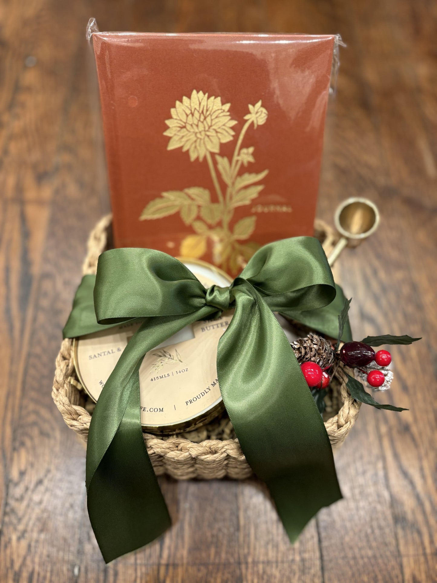 Hostess Signature Gift Bundle No. 2